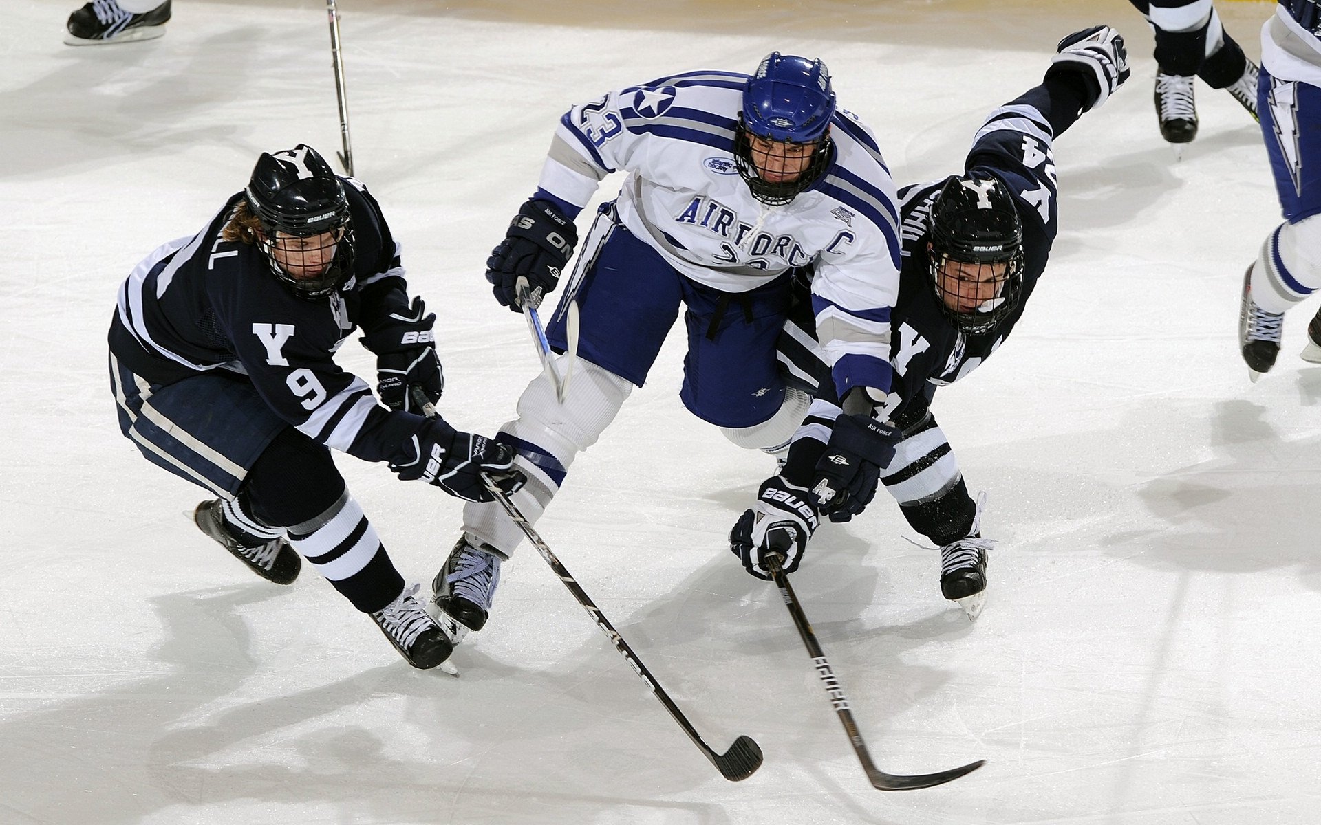 年度焦点之战,几内亚的逆袭与哥斯达黎加的悲情告别